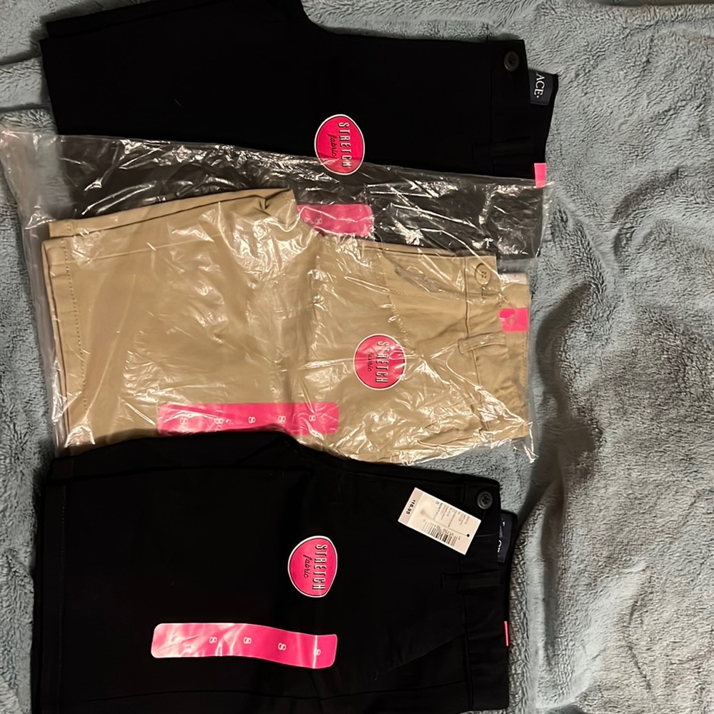 NWT Children’s Place Girls Stretch Shorts-Size 8-2 Black-1 Kakhi